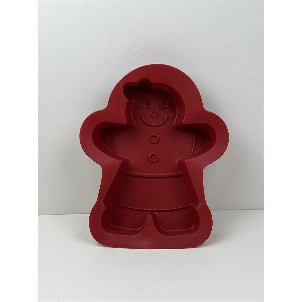 Create N Celebrate by Roshco - Gingerbread Village 3-piece Silicone Baking‎ Set